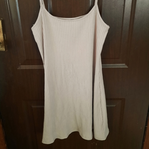 Summer dress - Picture 1 of 1